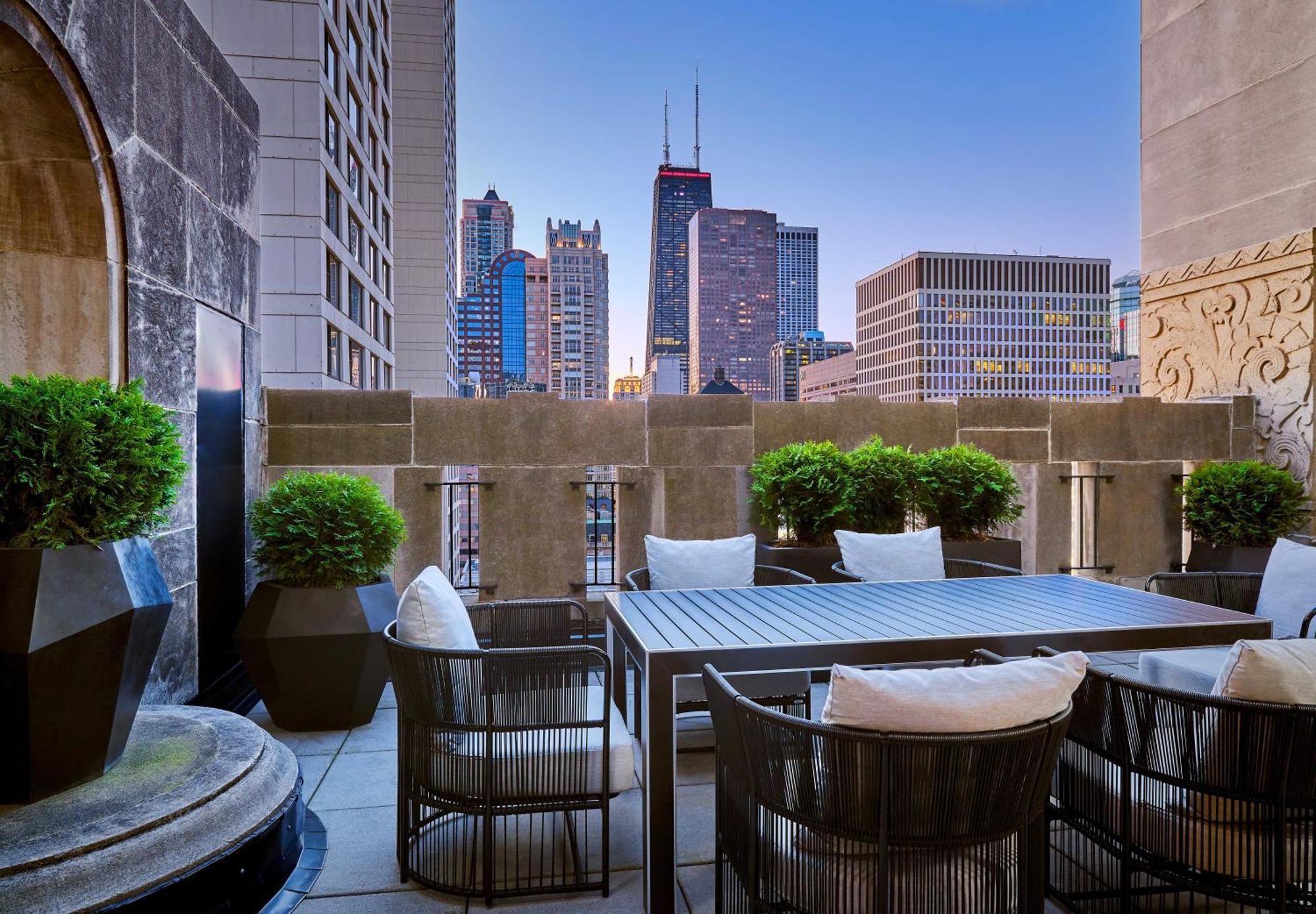 The Gwen, A Luxury Collection Hotel, Michigan Avenue Чикаго Екстер'єр фото